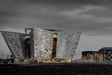 Private Executive: Belfast City Sightseeing Tour