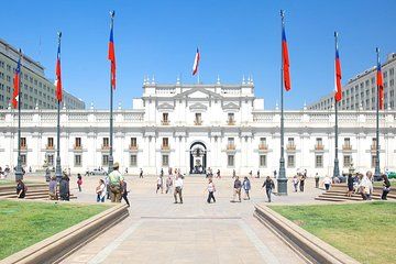 Half Day Guided City Tour in Santiago - Small Groups - Multi Language