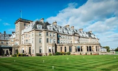 Gleneagles to Glasgow International Airport Luxury Mercedes Minivan