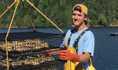 Hump Island Oyster & Kelp Farm with Tasting