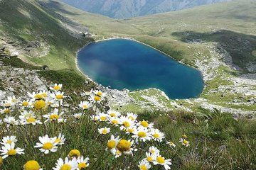 Hiking to the mountain lake