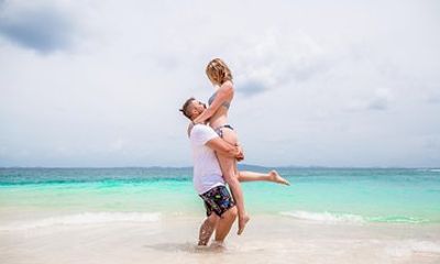 2-Day Phi Phi, Krabi & James Bond Island Tour from Phuket