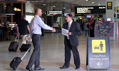 Private Luxury SUV Transfer From Reagan National Airport (DCA)