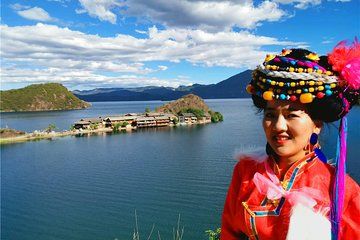 2 Day Private Lugu Lake and Mosuo Culture Discovery Tour