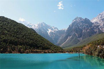 Private Tour: Jade Dragon Snow Mountain and Yuhu Village from Lijiang