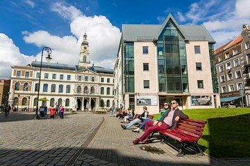Private Photo Session with a Local Photographer in Jurmala
