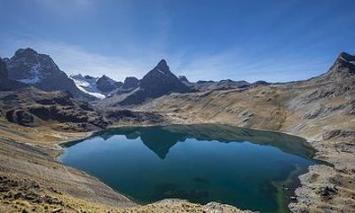 CONDORIRI Mountain 5650m. 2 DAYS 1 NIGHT. TREKKING. English guide. Shared Tour