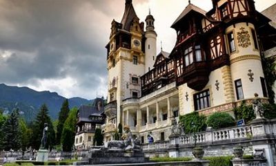 Peles Castle Skip-The-Line Guided Tour