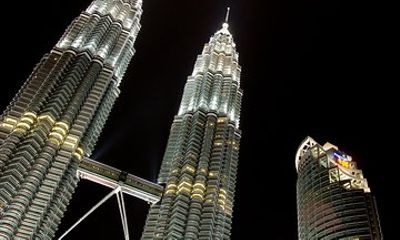 *14 Hrs Kuala Lumpur Flexible Van Tour from Melaka w' Tour Guide