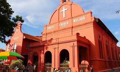 Chauffeur: Malacca to Singapore Car Transfer