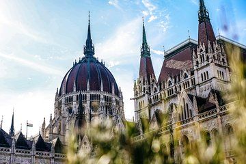 The Absolutely Must See Sights in Budapest - 4-hour Private Walking Tour