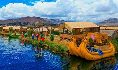 Full Day Tour to the Islands of Los Uros and Taquile by speedboat