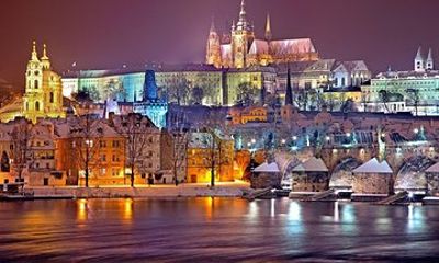 Private Transfer from Karlovy Vary to Prague, English-speaking driver