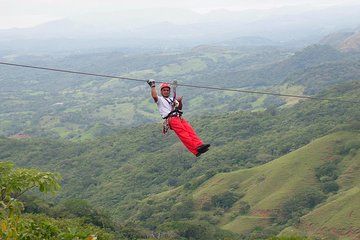 Superman Zipline Shore Excursion incl. Transportation Puntarenas Costa Rica