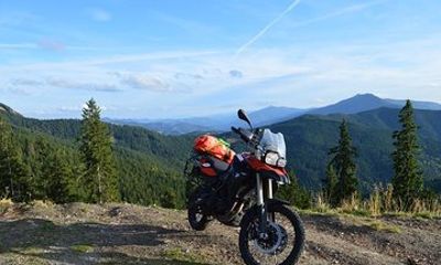 800cc Motorcycle Rental from Turda