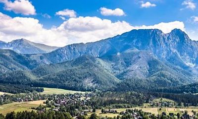 Private transfer between Warsaw and Zakopane(one way or round-trip)