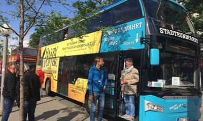 Hamburg Hop-On Hop-Off City Tour (Line F)
