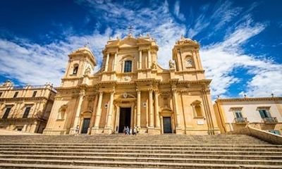 Discovering dazzling Sicilian Baroque from Catania or Taormina