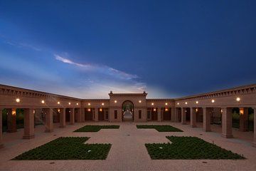 An exclusive night at the labyrinth-museum, in Parma countryside