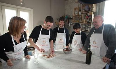 Private Cooking Class at Local Home in Cagliari