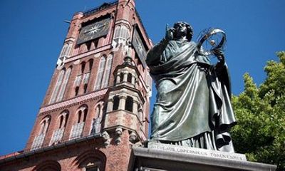 Torun Copernicus Trail and Old Town Private Walking Tour