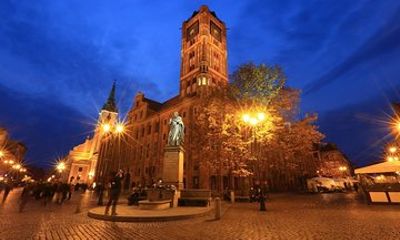 Torun Living Museum of Gingerbread and Old Town Private Walking Tour