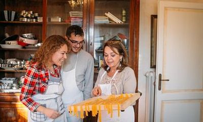 Cook Like a Local in Perugia: 3 Recipes Cooking Class by Cesarine