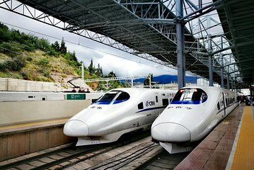 Suzhou Private Arrival Transfer: Railway Station to Hotel