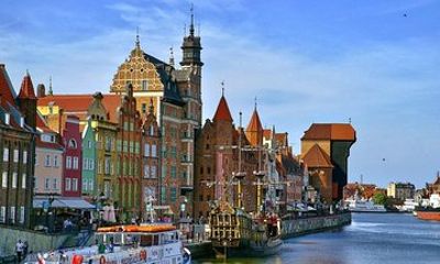 Private Shore Excursion: Tour of Gdansk and visit Stutthof Concentration Camp