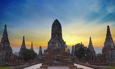 Ayutthaya's Top Attractions & Boat Ride from Bus Station