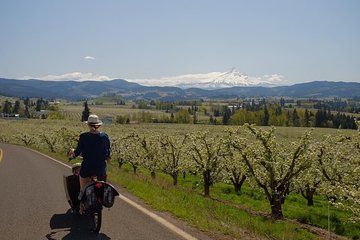 Tasting the Gorge by Ebike