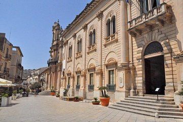 Exursions Tour the 4 Baroque Cities of Val di Noto