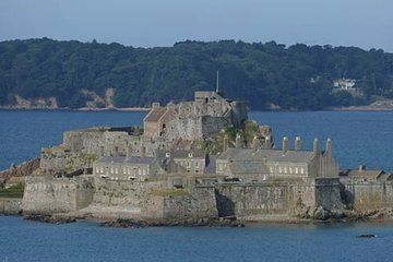 The Spectacular Coastline Boat Tour