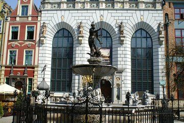 Private guide-driver & van services in Poland & Central Europe