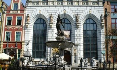 Private guide-driver & van services in Poland & Central Europe