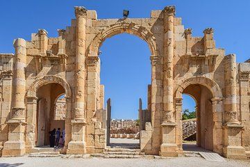 Half Day Excursion to Jerash with a Local Guide