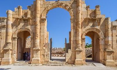 Half Day Excursion to Jerash with a Local Guide