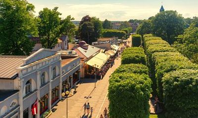 Mesmerizing Jurmala Private Walking Tour for Couples