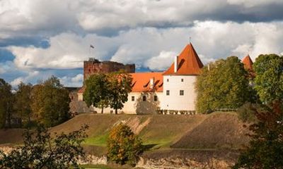 Private Romantic tour in Bauska