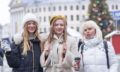 Festive Christmas Private Walking Tour in Zamosc