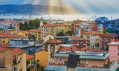 Discover the beauties of ancient La Spezia on a private walking tour