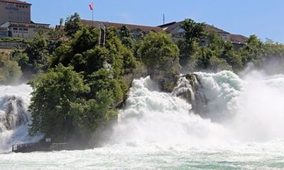 Day tour Rhine Falls from Schaffhausen with Stein am Rhein and a visit to Constance