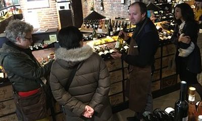 Loire Valley Vineyard Day Tour with Private Driver