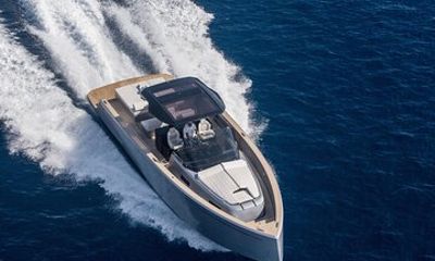 Private Santorini Cruise on Motor Yacht with BBQ & Open Bar