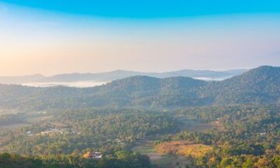Touristic Highlights of Coorg (Guided Fullday Sightseeing Tour by Car)