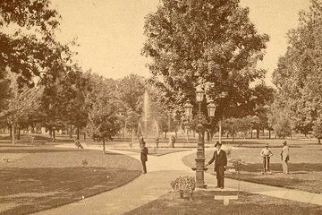 Self-Guided Scavenger Hunt: Kalamazoo Fun