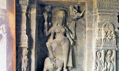 Audio Guided Tour of Ellora Hindu Caves, Aurangabad on HopOn India App