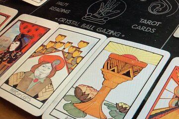 Interactive Mystical Tarot Card Experience