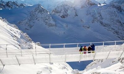 Mt Titlis Cable Car from Engelberg with Ice Flyer