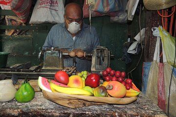 Guatemala Community Experience With Local Artisans from Antigua